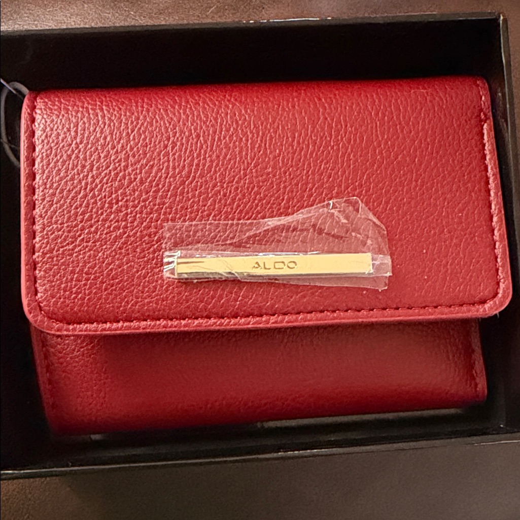 Aldo Cherry Red Leather Card Holder Aldo Cherry Red Leather Card Holder